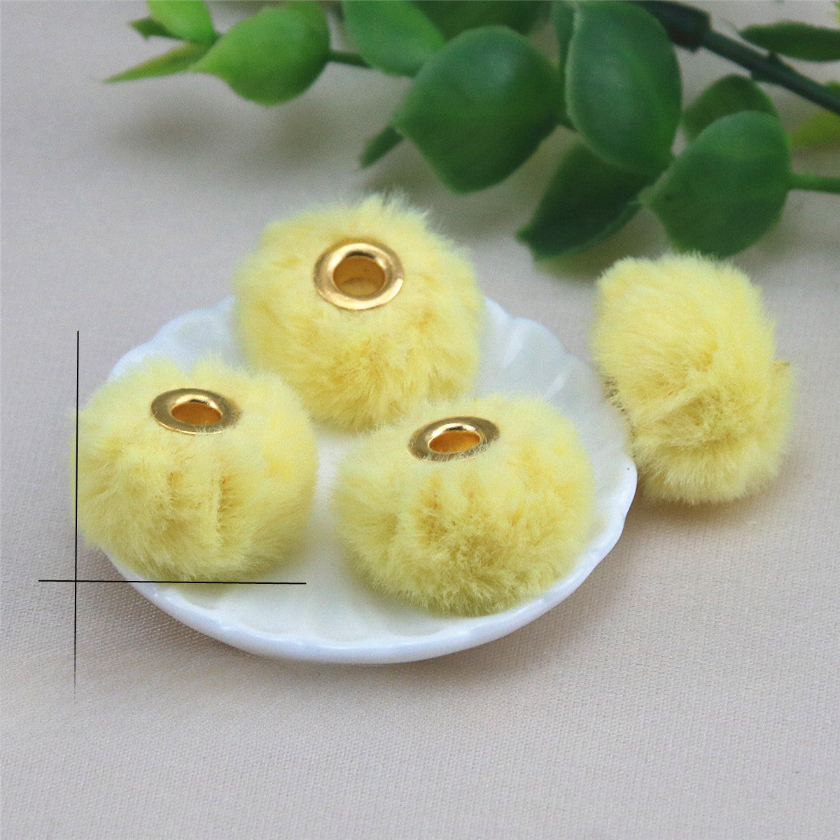 Wholesale 10PCS Straight Hole Soft Waxy Fur Ball Beads Loose Beads Large Hole Fabric Accessories